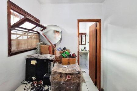 Casa à venda com 215m², 4 quartos e 3 vagas