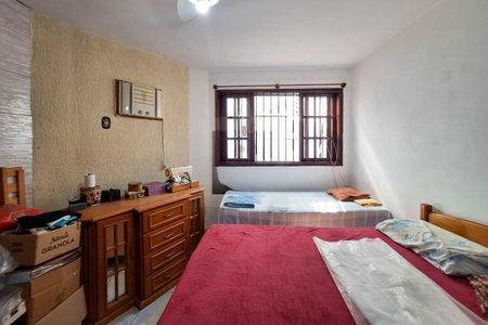 Casa à venda com 215m², 4 quartos e 3 vagas