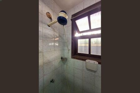 Casa à venda com 215m², 4 quartos e 3 vagas