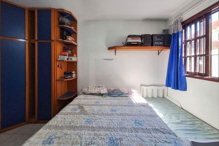 Casa à venda com 4 quartos, 215m² em Engenho do Mato, Niterói