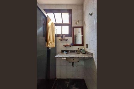 Casa à venda com 215m², 4 quartos e 3 vagas