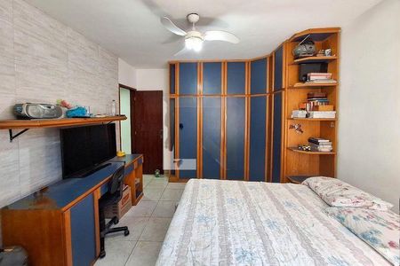 Casa à venda com 4 quartos, 215m² em Engenho do Mato, Niterói
