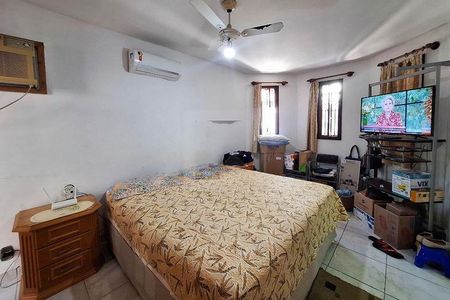 Casa à venda com 215m², 4 quartos e 3 vagas