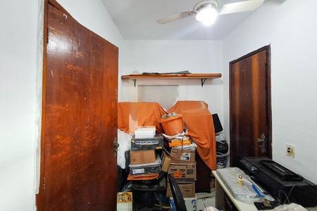 Casa à venda com 215m², 4 quartos e 3 vagas