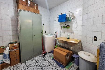 Casa à venda com 215m², 4 quartos e 3 vagas