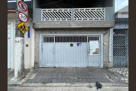 Casa para alugar com 70m², 2 quartos e sem vaga Casa para alugar com 70m², 2 quartos e sem vagaFachada+Placa