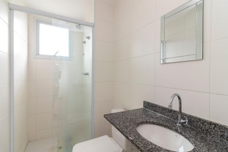 Apartamento para alugar com 57m², 3 quartos e 1 vaga Apartamento para alugar com 57m², 3 quartos e 1 vagaBanheiro da Suíte