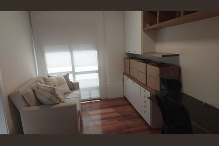 Apartamento para alugar com 4 quartos, 195m² em Indianópolis, São Paulo