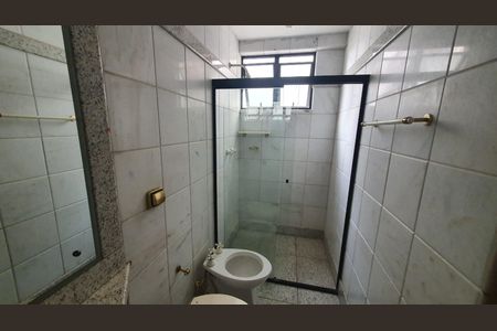 Apartamento para alugar com 313m², 4 quartos e 4 vagas Apartamento para alugar com 313m², 4 quartos e 4 vagasBanheiro