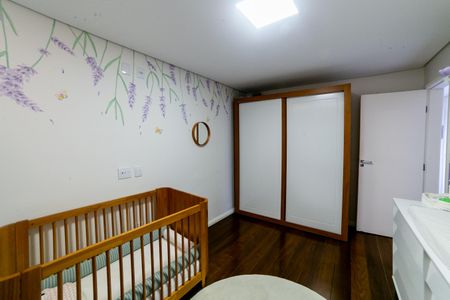 Apartamento à venda com 155m², 4 quartos e 1 vagaQuarto 2