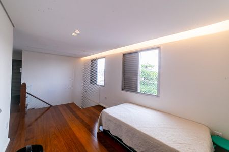 Apartamento à venda com 155m², 4 quartos e 1 vagaSala de TV