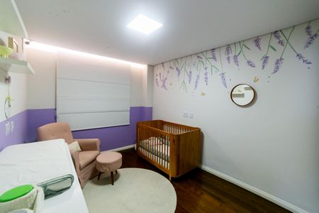 Apartamento à venda com 155m², 4 quartos e 1 vagaQuarto 2