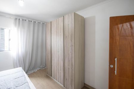 Casa à venda com 240m², 4 quartos e 2 vagasQuarto 1