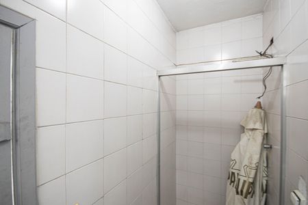 Casa à venda com 240m², 4 quartos e 2 vagasBanheiro 2