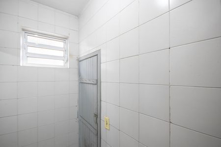 Casa à venda com 240m², 4 quartos e 2 vagasBanheiro 2