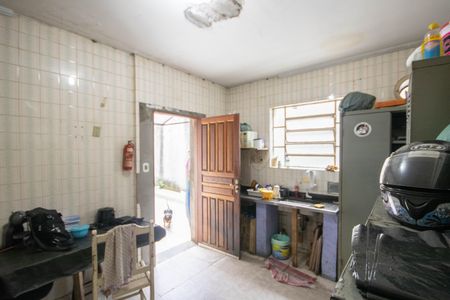 Casa à venda com 240m², 4 quartos e 2 vagasCozinha 2