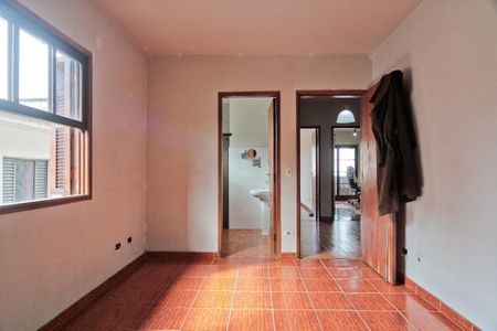 Suíte de casa para alugar com 3 quartos, 265m² em Parque Peruche, São Paulo