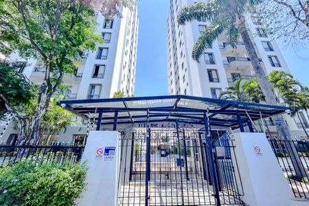 Apartamento à venda com 58m², 2 quartos e 1 vagaFachada com Plaquinha