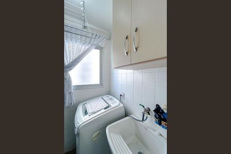 Apartamento à venda com 58m², 2 quartos e 1 vagaÁrea de Serviço