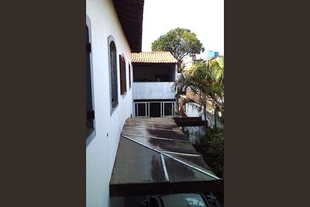 Casa à venda com 250m², 4 quartos e 5 vagas