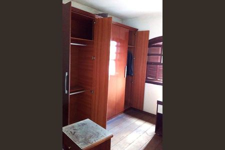 Casa à venda com 250m², 4 quartos e 5 vagas