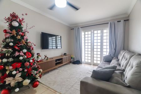 Sala de casa à venda com 3 quartos, 125m² em Vila Albano, São Paulo