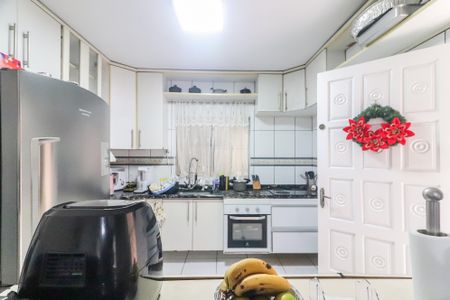 Casa à venda com 125m², 3 quartos e 2 vagas Casa à venda com 125m², 3 quartos e 2 vagasCozinha