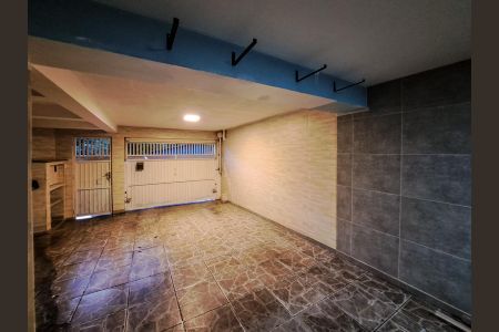 Casa à venda com 125m², 3 quartos e 2 vagas Casa à venda com 125m², 3 quartos e 2 vagasGaragem