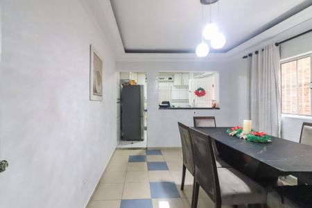 Casa à venda com 125m², 3 quartos e 2 vagas Casa à venda com 125m², 3 quartos e 2 vagasCozinha
