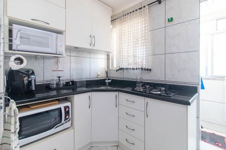 Apartamento para alugar com 75m², 2 quartos e sem vagaCozinha