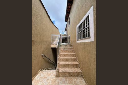 Casa à venda com 150m², 3 quartos e 2 vagas