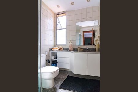 Apartamento à venda com 97m², 3 quartos e 2 vagasBanheiro Social