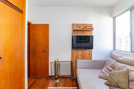 Apartamento à venda com 97m², 3 quartos e 2 vagasQuarto 3