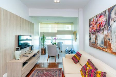 Apartamento à venda com 97m², 3 quartos e 2 vagasSala