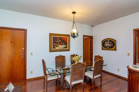 Apartamento à venda com 97m², 3 quartos e 2 vagasSala