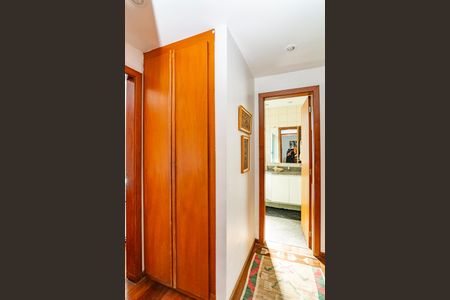 Apartamento à venda com 97m², 3 quartos e 2 vagasCorredor