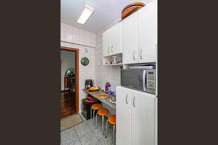 Apartamento à venda com 97m², 3 quartos e 2 vagasCozinha