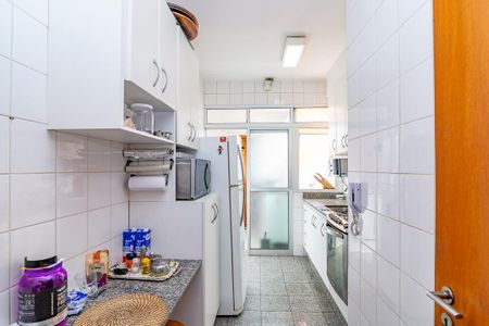 Apartamento à venda com 97m², 3 quartos e 2 vagasCozinha