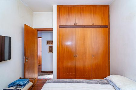 Apartamento à venda com 97m², 3 quartos e 2 vagasQuarto 2
