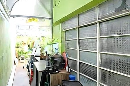 Casa à venda com 102m², 3 quartos e 2 vagas