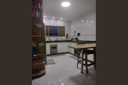 Casa à venda com 118m², 3 quartos e 2 vagas