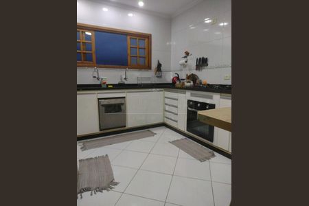 Casa à venda com 3 quartos, 118m² em Cidade Dutra, São Paulo