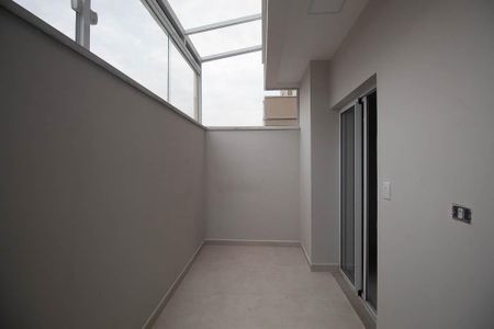 Studio para alugar com 32m², 1 quarto e sem vaga Studio para alugar com 32m², 1 quarto e sem vagaÁrea de Serviço / Quintal