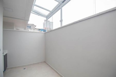 Studio para alugar com 32m², 1 quarto e sem vaga Studio para alugar com 32m², 1 quarto e sem vagaÁrea de Serviço / Quintal