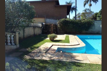 Casa à venda com 577m², 4 quartos e 5 vagas