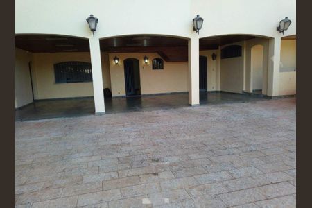 Casa à venda com 577m², 4 quartos e 5 vagas