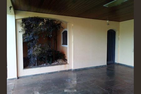 Casa à venda com 577m², 4 quartos e 5 vagas