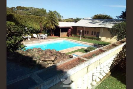 Casa à venda com 577m², 4 quartos e 5 vagas