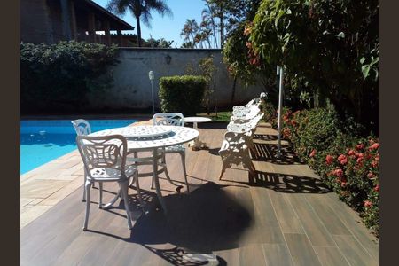 Casa à venda com 577m², 4 quartos e 5 vagas