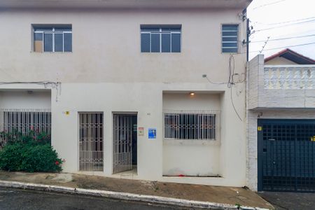 Casa para alugar com 100m², 2 quartos e sem vaga